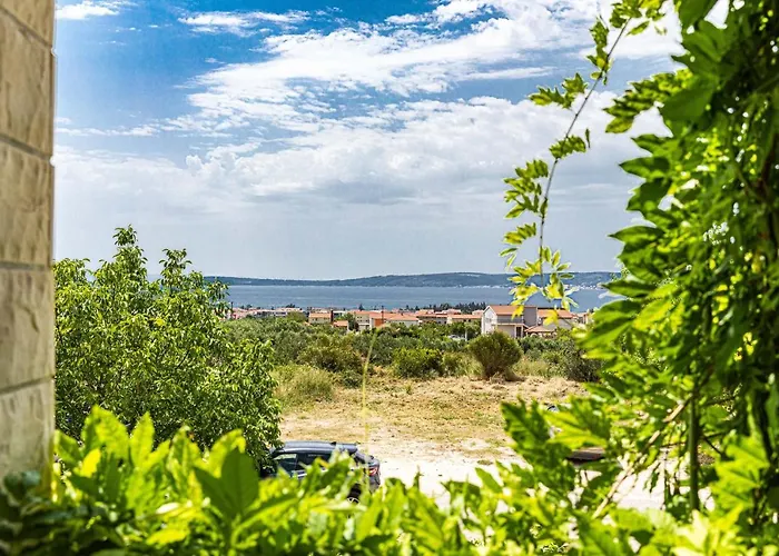 Home Away From Home With Outdoor Pool, Botanical Garden And A Beautiful Sea View